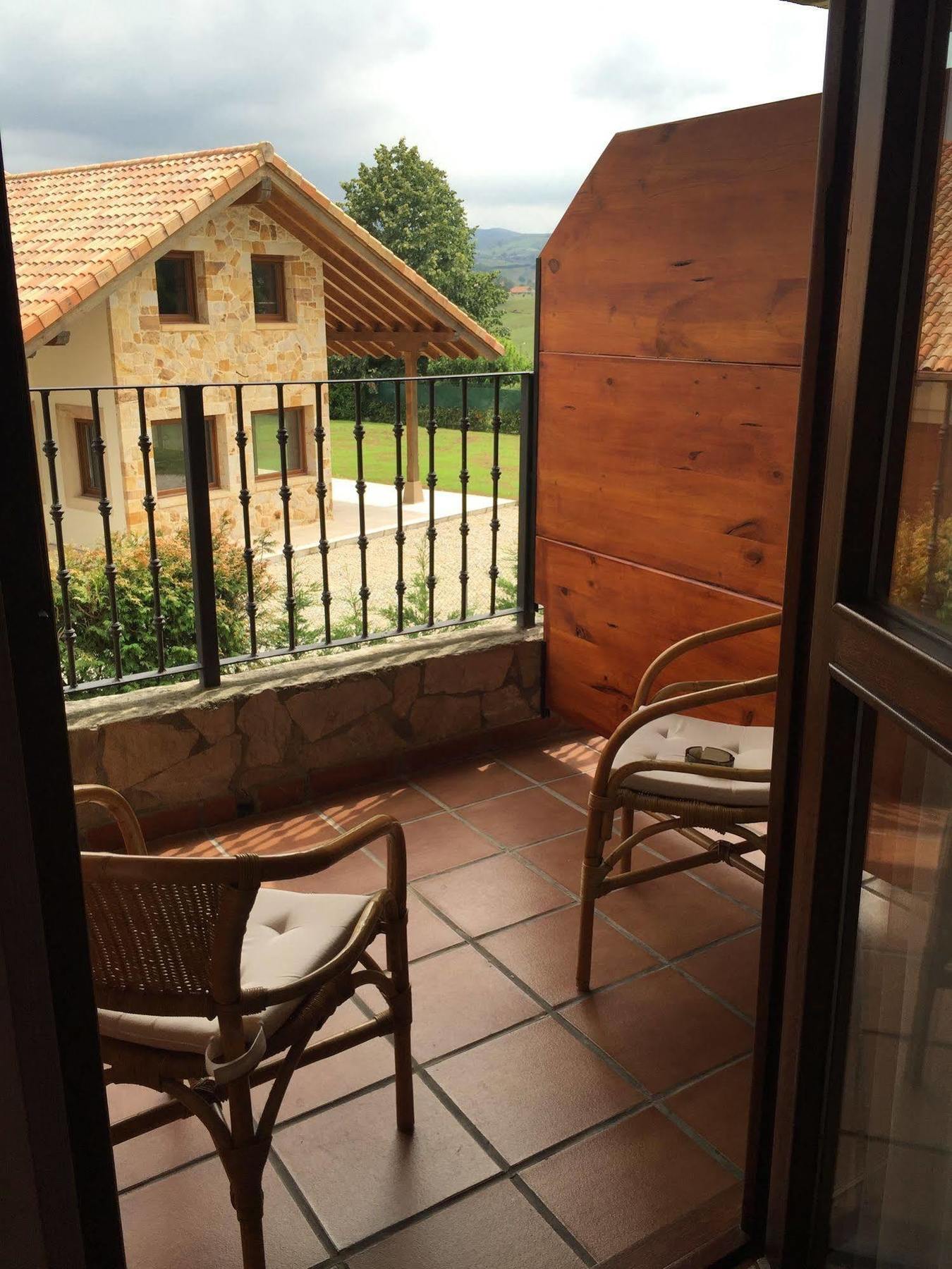 Hosteria La Moraleja โซลาเรส ภายนอก รูปภาพ